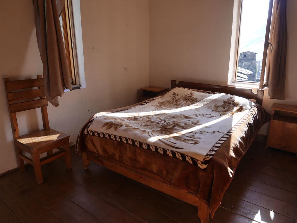 Chazhashi Guesthouse Ushguli Eksteriør bilde