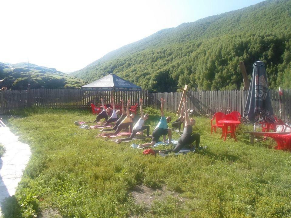 Chazhashi Guesthouse Ushguli Eksteriør bilde