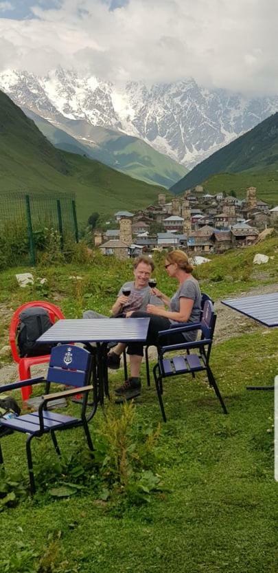Chazhashi Guesthouse Ushguli Eksteriør bilde